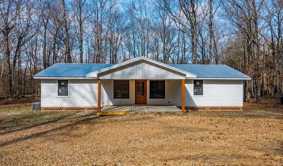 1565 Ales Rd, Batesville, MS 38606 - 3 Beds, 2 Bath