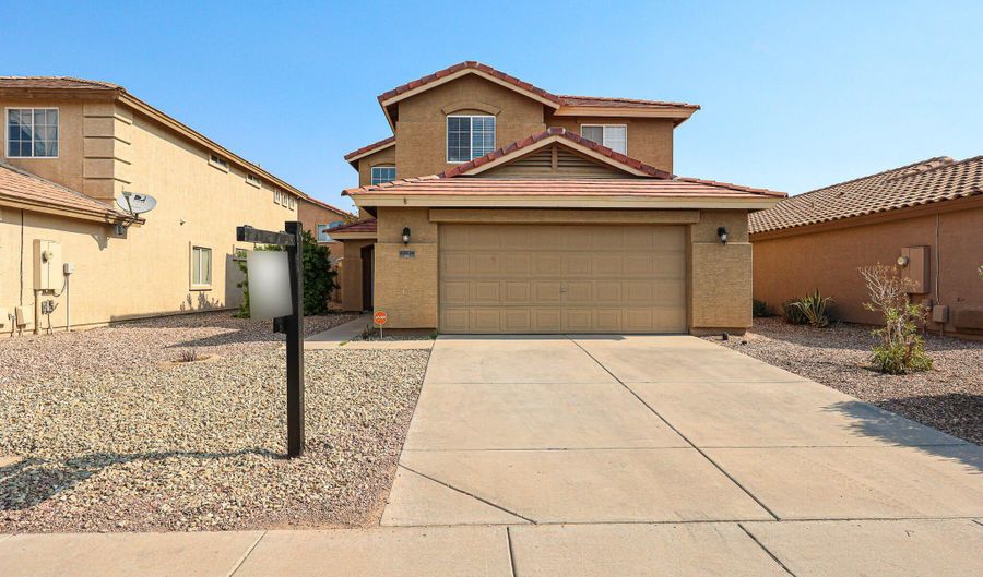 22036 W SOLANO Dr, Buckeye, AZ 85326 - 4 Beds, 3 Bath