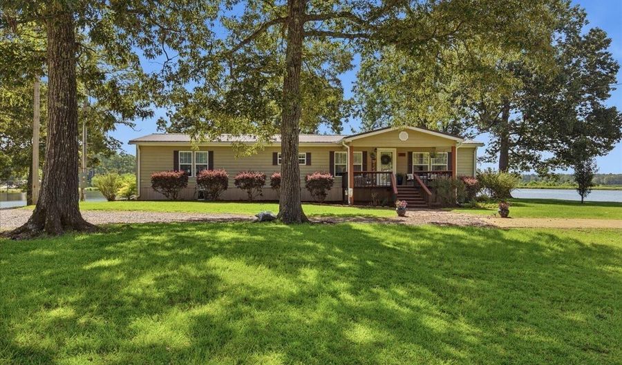 423 Robinhood Trl, Brandon, MS 39042 - 3 Beds, 2 Bath