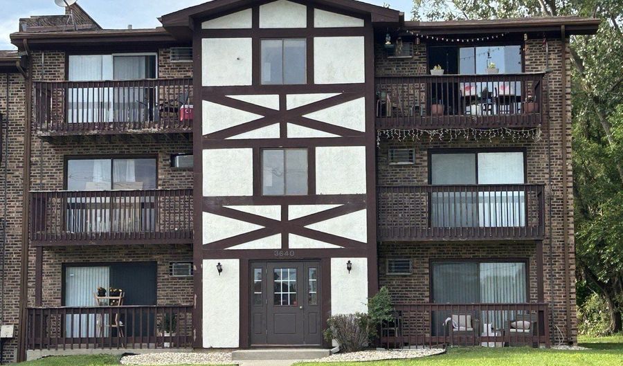 3640 W 119th St 302, Alsip, IL 60803 - 2 Beds, 1 Bath