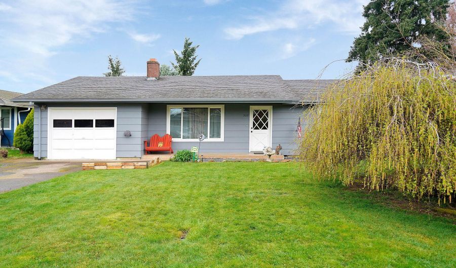 303 Willow Ave, Woodburn, OR 97071 - 2 Beds, 2 Bath