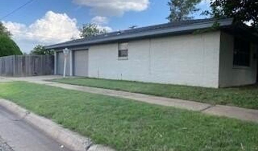 3601 EDDY St, Amarillo, TX 79109 - 3 Beds, 2 Bath