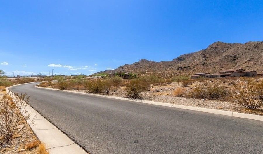 21393 W MOUNTAIN COVE Pl, Buckeye, AZ 85396 - 4 Beds, 5 Bath