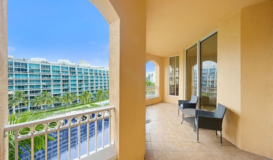 3001 NE 185th St 613, Aventura, FL 33180 - 2 Beds, 2 Bath