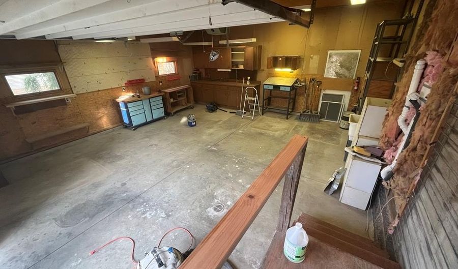 150 College Ave, Ashland, OH 44805 - 4 Beds, 3 Bath