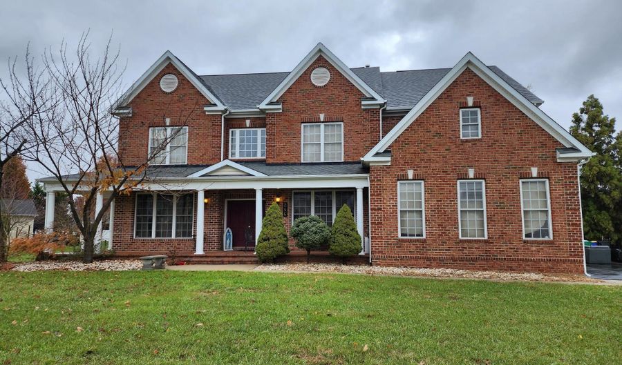 246 QUAILS NEST Dr, Dover, DE 19904 - 4 Beds, 4 Bath