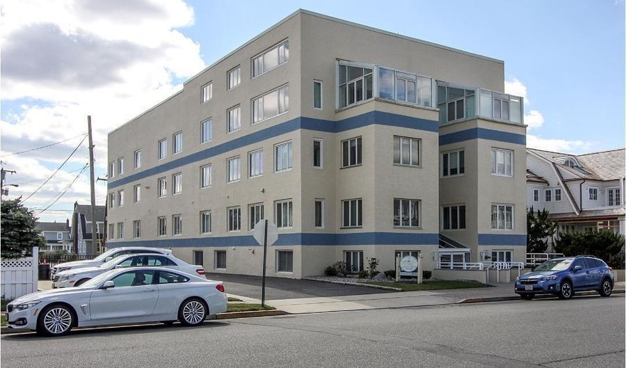 15 Garfield Ave 102, Avon By The Sea, NJ 07717 - 1 Beds, 1 Bath