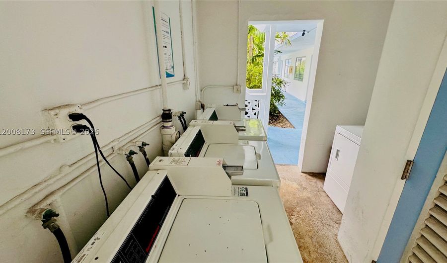 1120 102nd St 7, Bay Harbor Islands, FL 33154 - 1 Beds, 1 Bath