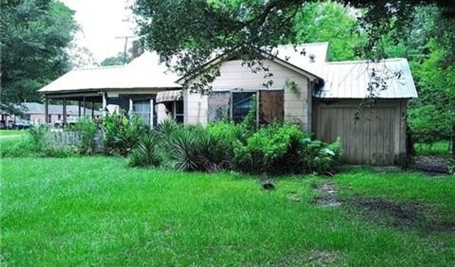 535 ERIE Ave, Bogalusa, LA 70427 - 3 Beds, 2 Bath