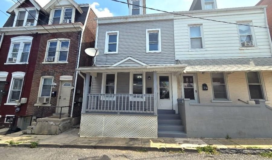 219 N Fountain St, Allentown, PA 18102 - 4 Beds, 2 Bath