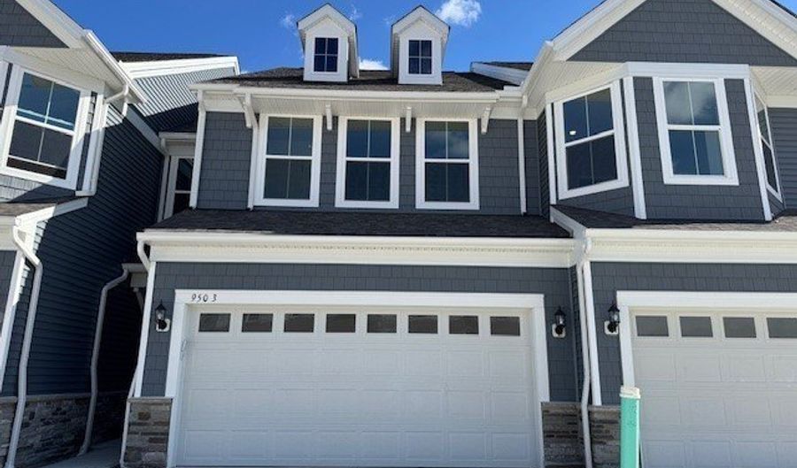 950-3 Memory Ln, Aurora, OH 44202 - 3 Beds, 3 Bath