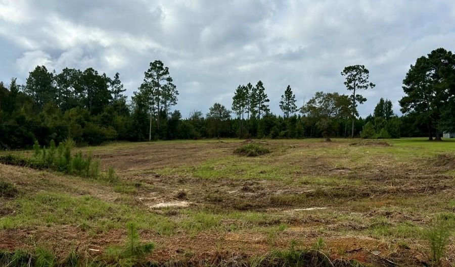 101 Dogwood Ln, Albany, GA 31705 - 0 Beds, 0 Bath