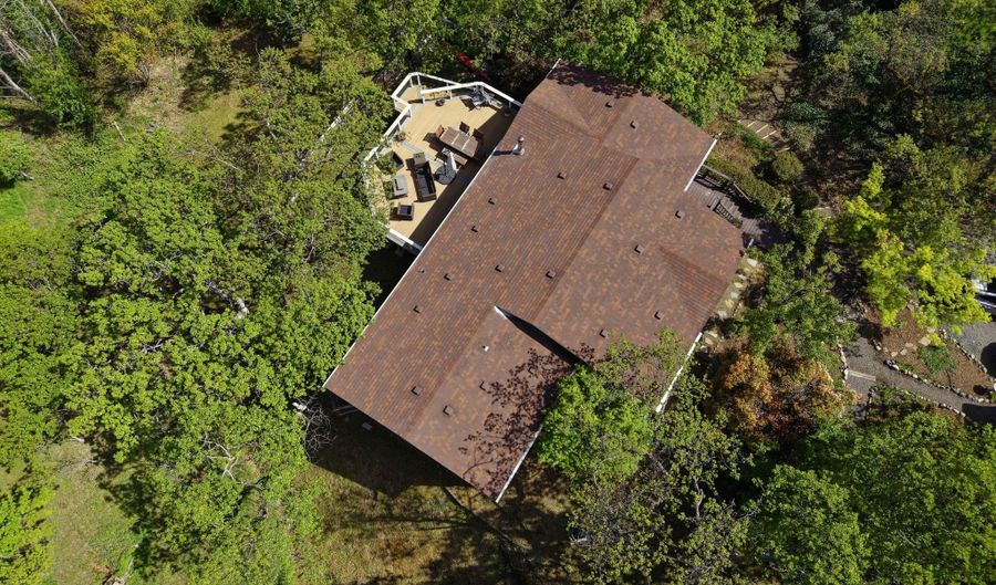 723 Reiten Dr, Ashland, OR 97520 - 3 Beds, 2 Bath