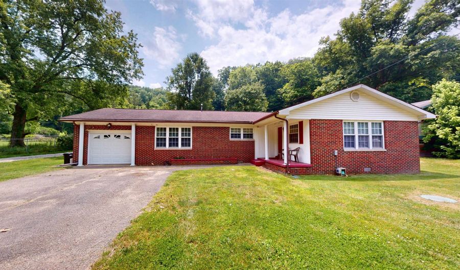 5151 Route 10, Barboursville, WV 22504 - 3 Beds, 2 Bath