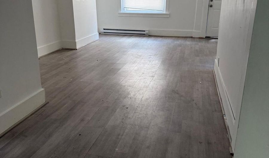 2752 N OPAL St, Philadelphia, PA 19132 - 3 Beds, 2 Bath