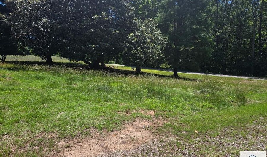 1349 Mt Vernon Rd, Axton, VA 24054 - 3 Beds, 1 Bath