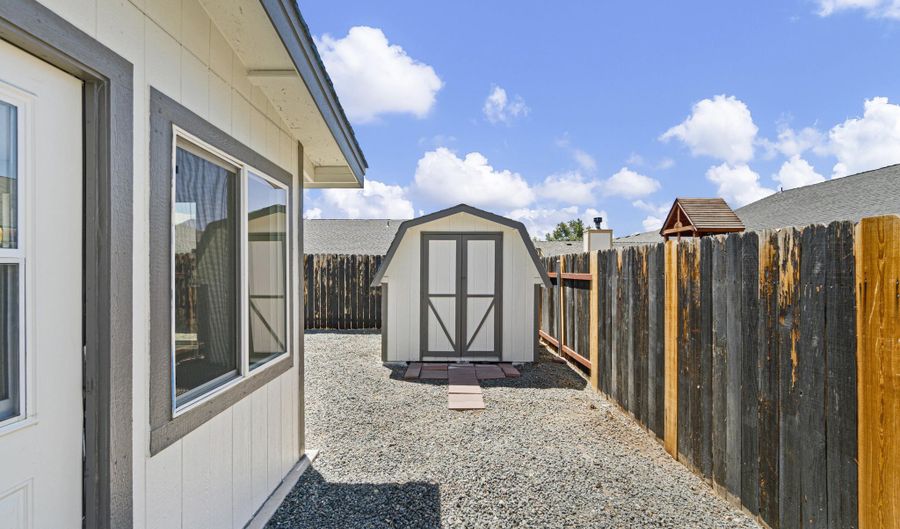 429 Sheep Camp Dr, Dayton, NV 89403 - 3 Beds, 2 Bath