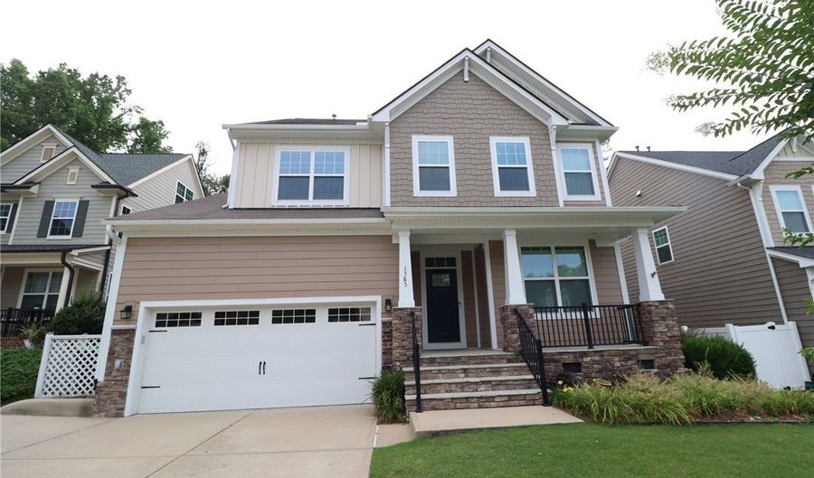 1585 Tice Hurst Ln, Apex, NC 27502 - 5 Beds, 3 Bath
