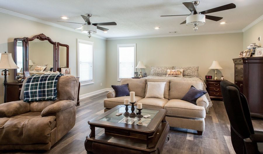 928 McBride St Ext, Ailey, GA 30410 - 5 Beds, 4 Bath