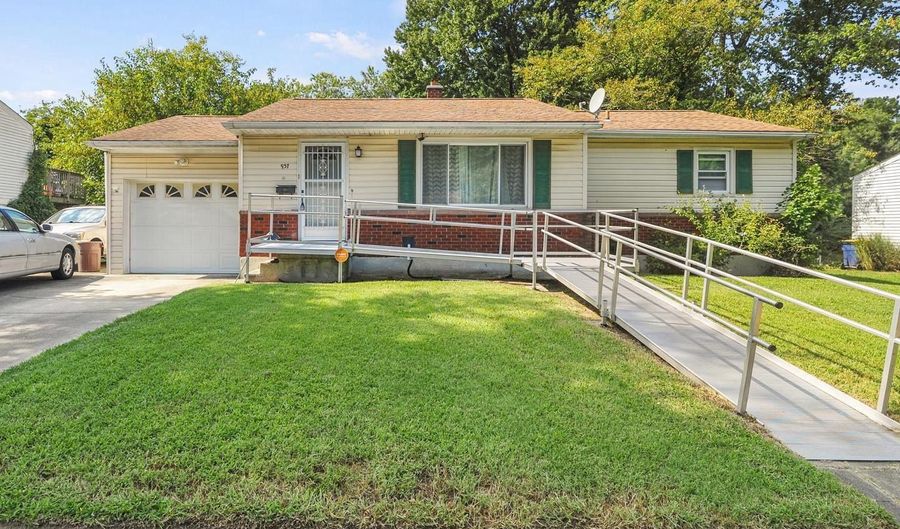 937 BOGGS Dr, Dover, DE 19901 - 4 Beds, 2 Bath