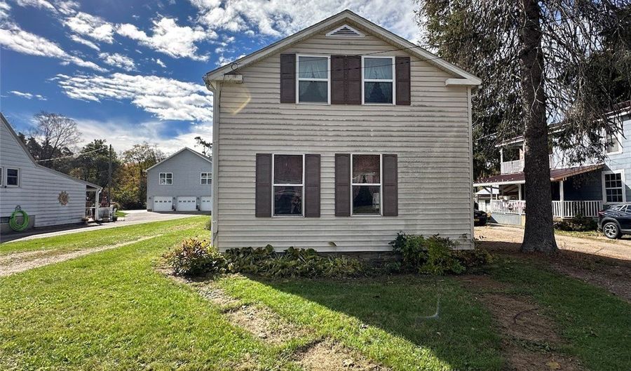 61 Mechanic St, Angelica, NY 14709 - 2 Beds, 1 Bath
