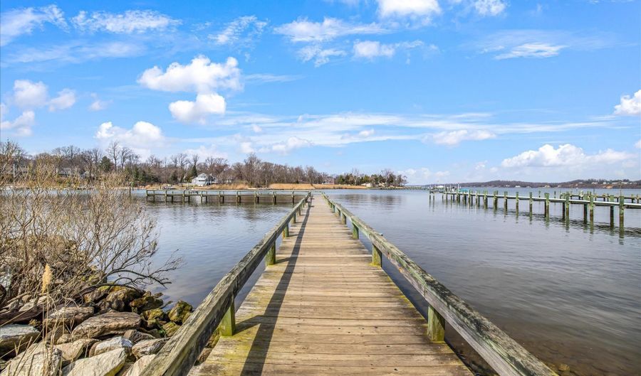 944 AQUA Ct, Annapolis, MD 21409 - 3 Beds, 3 Bath