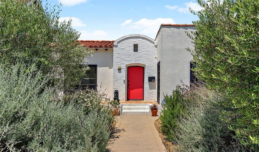173 S Kingsley Dr, Los Angeles, CA 90004 - 3 Beds, 4 Bath