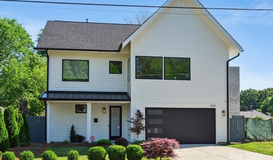 1009 Belmont Ave, Charlotte, NC 28205 - 4 Beds, 3 Bath