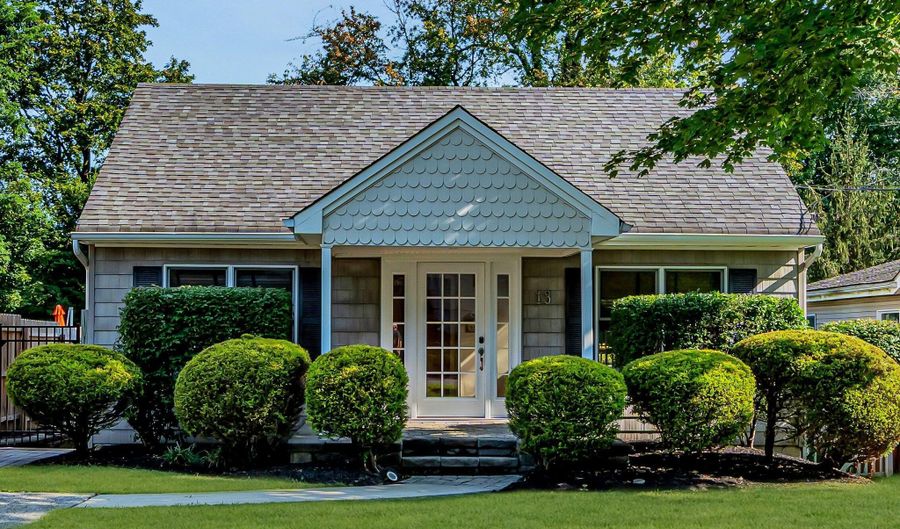 13 Powell Ave, Atlantic Highlands, NJ 07716 - 2 Beds, 1 Bath