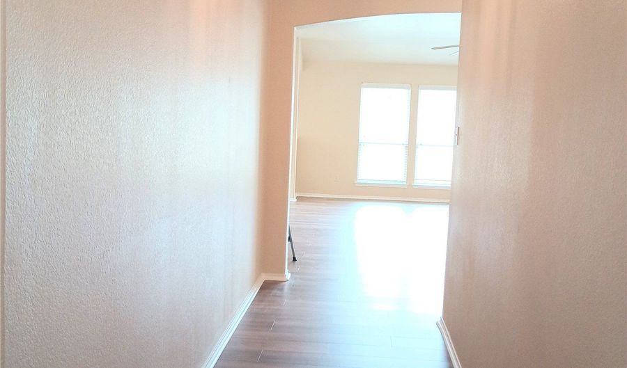 1817 Pecan Grove Dr, Anna, TX 75409 - 3 Beds, 2 Bath