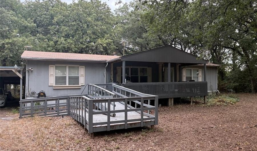 194 Finneyoaks Ln, Weatherford, TX 76085 - 3 Beds, 2 Bath