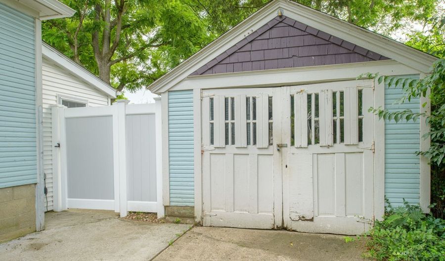 34 Lorene Ave, Athens, OH 45701 - 4 Beds, 2 Bath