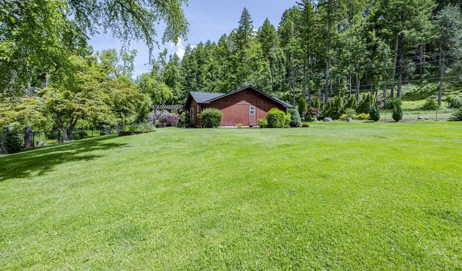40211 DEERHORN Rd, Springfield, OR 97478 - 3 Beds, 2 Bath