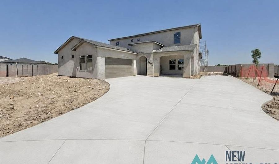 3601 Selman Ct, Carlsbad, NM 88220 - 4 Beds, 3 Bath