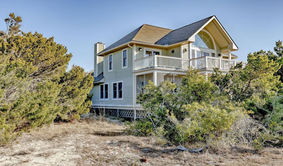 9 Indian Blanket Ct, Bald Head Island, NC 28461 - 6 Beds, 4 Bath