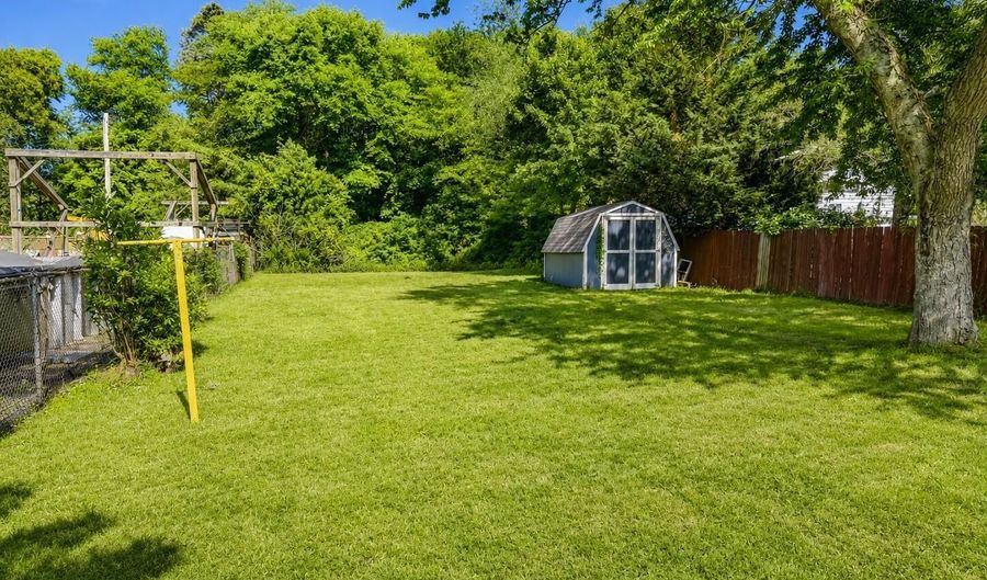 315 Vanderwell Ave, Bayville, NJ 08721 - 3 Beds, 1 Bath