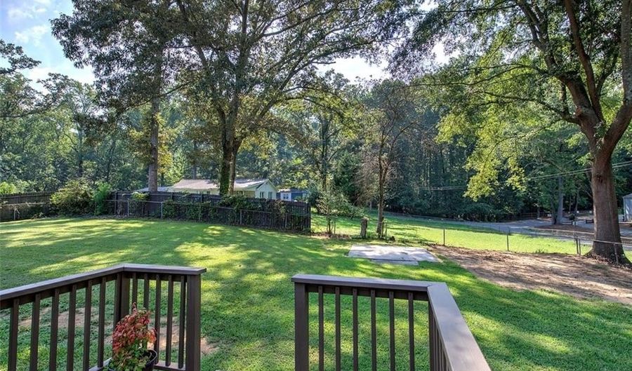 4749 COX St SE, Acworth, GA 30101 - 3 Beds, 2 Bath