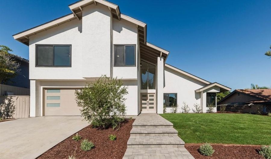 2568 Abedul St, Carlsbad, CA 92009 - 4 Beds, 4 Bath