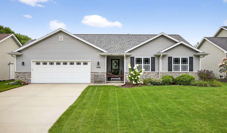 1936 N REXFORD St, Appleton, WI 54914 - 4 Beds, 3 Bath