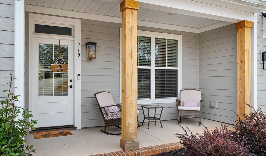 215 Timothy Ct, Anderson, SC 29621 - 4 Beds, 2 Bath