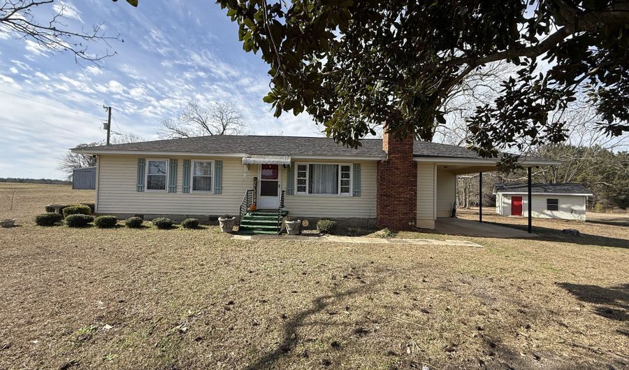 15497 Hwy 233, Abbeville, GA 31001 - 3 Beds, 1 Bath