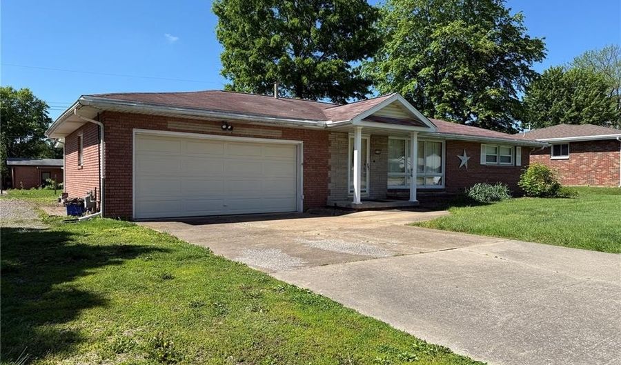 5108 Humbert Rd, Alton, IL 62002 - 3 Beds, 2 Bath