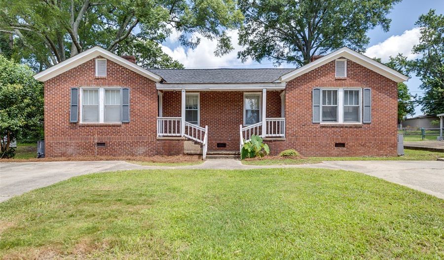 103 105 Woodrow St, Belton, SC 29627 - 0 Beds, 0 Bath