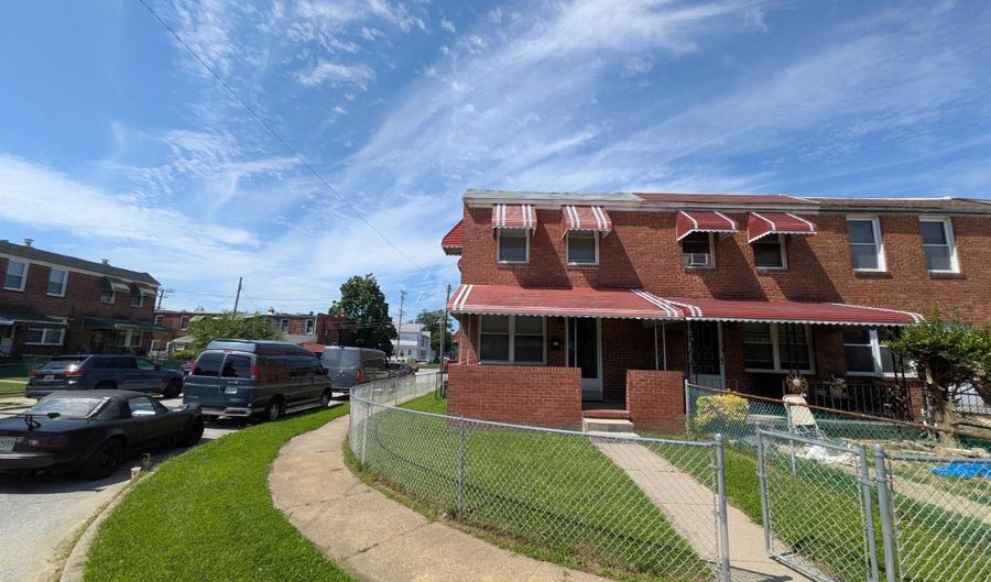 3018 E LARUE Sq E, Baltimore, MD 21225 - 2 Beds, 1 Bath