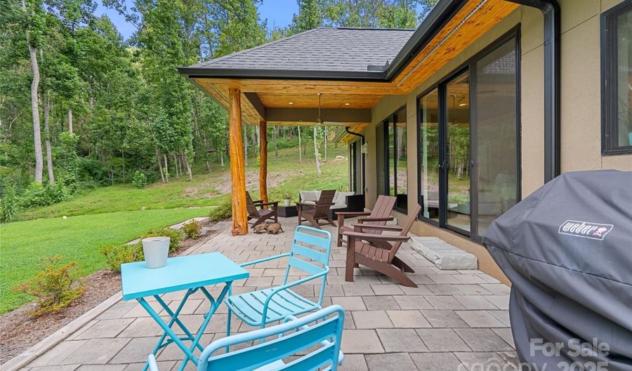 14 Starling Pass, Asheville, NC 28804 - 3 Beds, 4 Bath