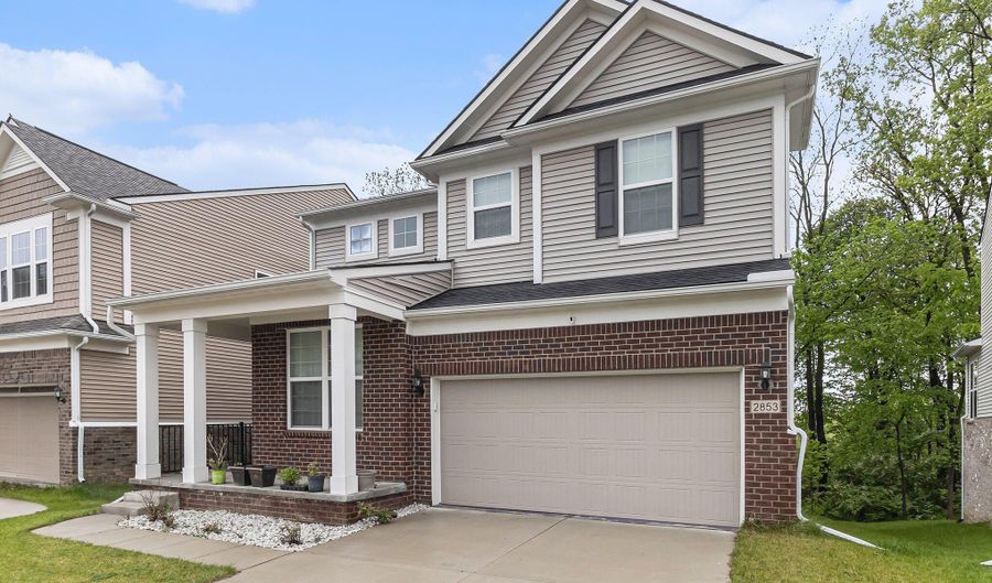 2853 Dillon Dr, Ann Arbor, MI 48105 - 5 Beds, 3 Bath