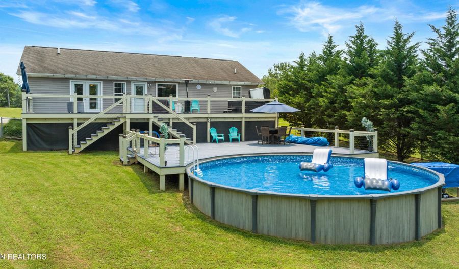 1002 Tellico Ave, Athens, TN 37303 - 3 Beds, 2 Bath