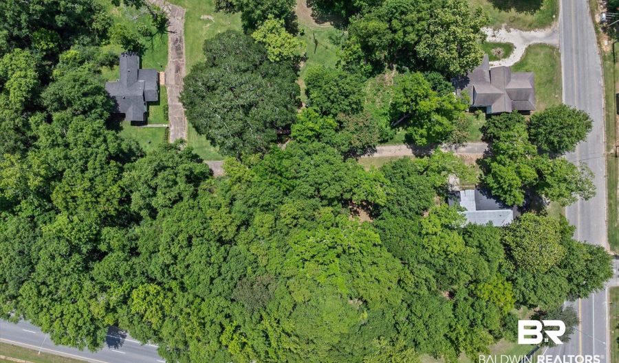 805 D'Olive St, Bay Minette, AL 36507 - 0 Beds, 0 Bath