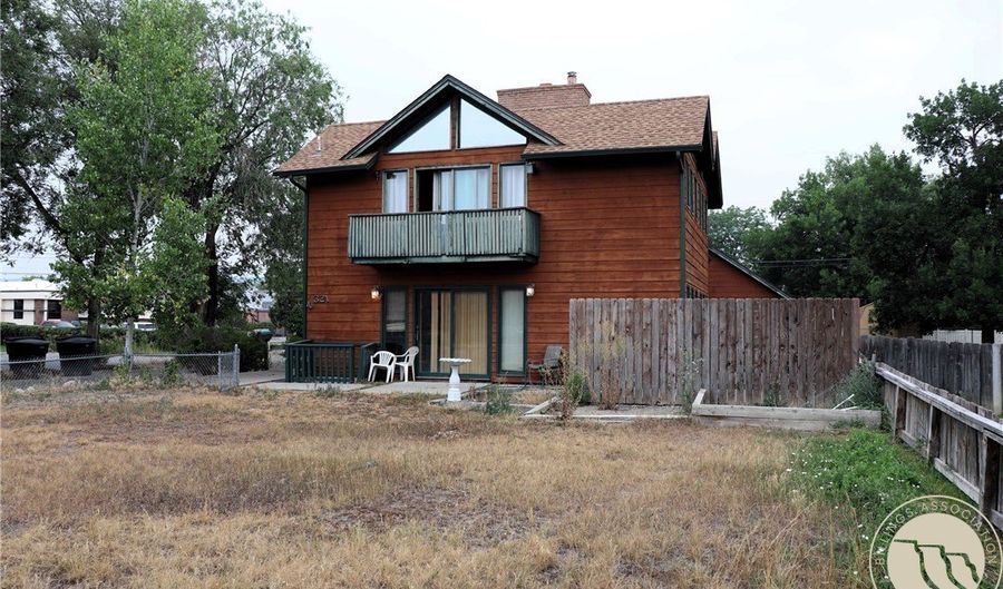 2321 Lewis Ave, Billings, MT 59102 - 3 Beds, 4 Bath