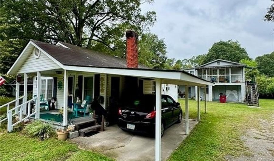 123 Brobston St, Baxley, GA 31513 - 2 Beds, 1 Bath